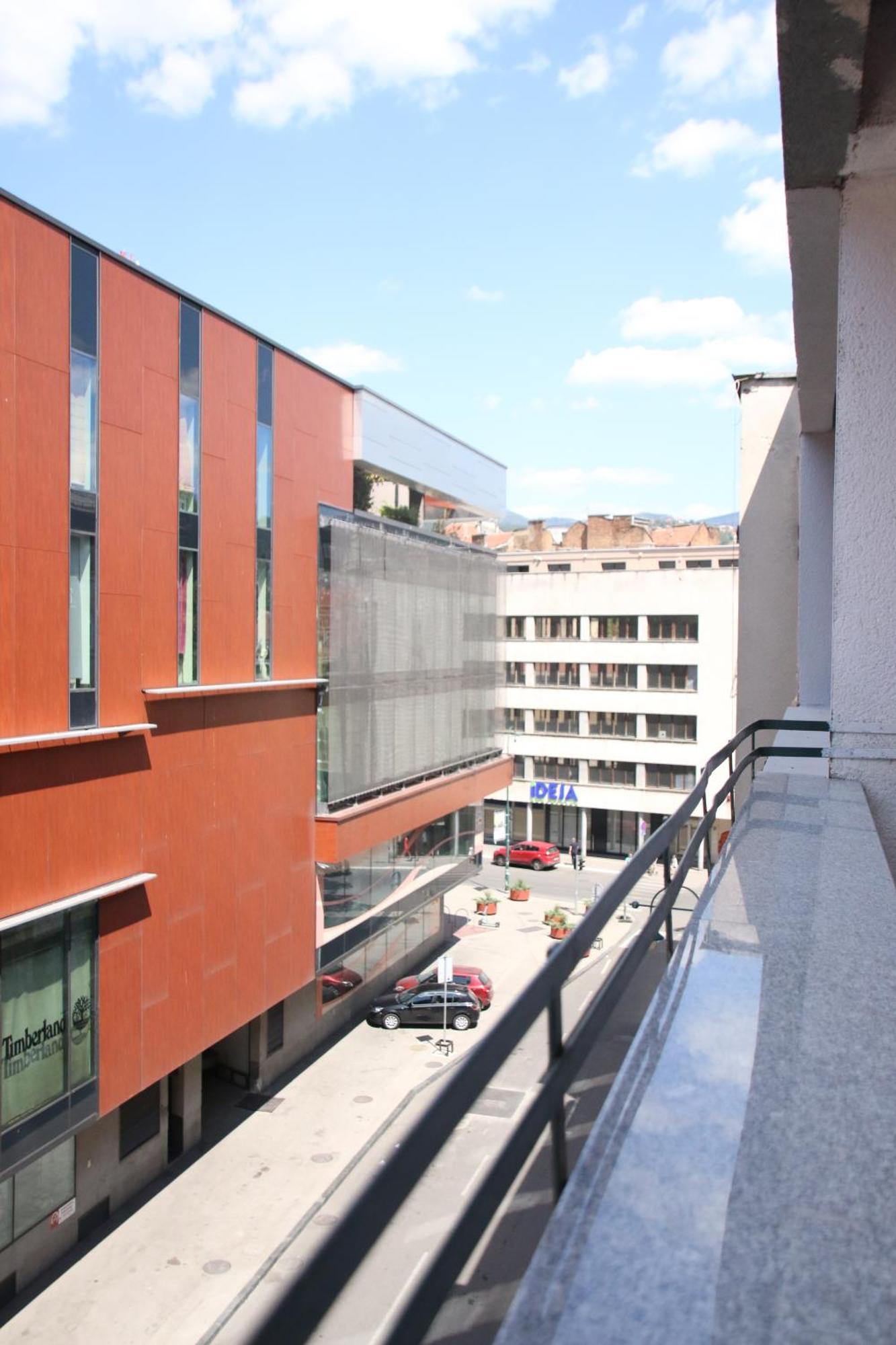 Sena City Center SJJ Exteriör bild